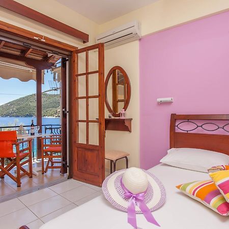 Ionio Sea Poros Studios Mikros Gialos Exterior foto
