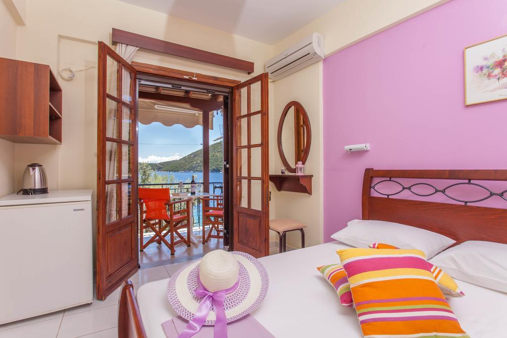 Ionio Sea Poros Studios Mikros Gialos Exterior foto